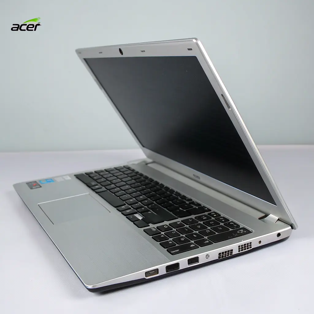Acer Aspire 5